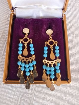 Pendientes vintage: 4 pares dorados y turquesa
