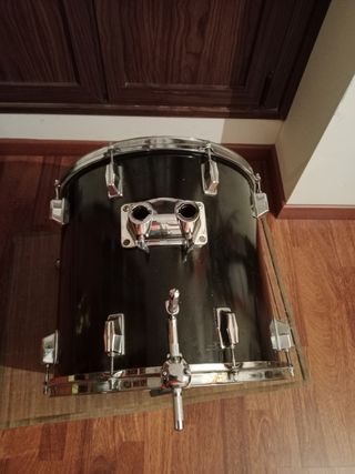Bombo de 16" negro
