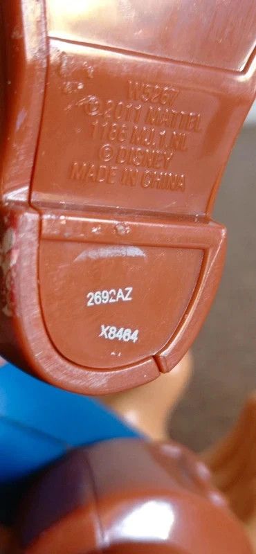 MUÑECO / ” JAKE EL PIRATA ” / DE DISNEY / MATTEL -