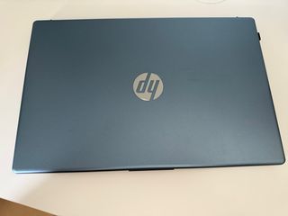 Portátil HP i5 / 16GB / 1TB SSD – 3h de uso