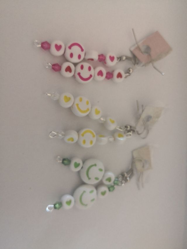Pendientes caritas sonrientes 💖