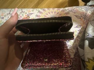 Monedero Stradivarius purpurina