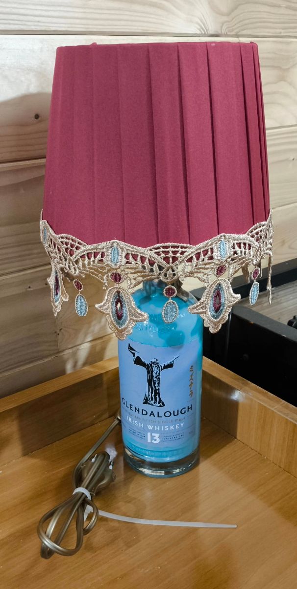 Lampada bottiglia riciclata