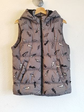 Chaleco Benetton gris - con capucha