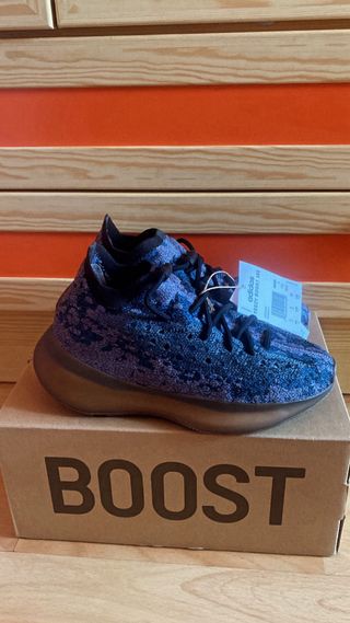 Adidas Yeezy Boost 380 - Talla 38