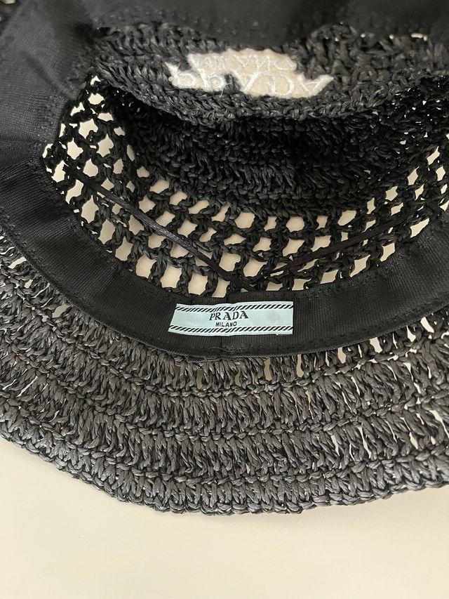 Cappello Prada nero in paglia ottime condizioni
