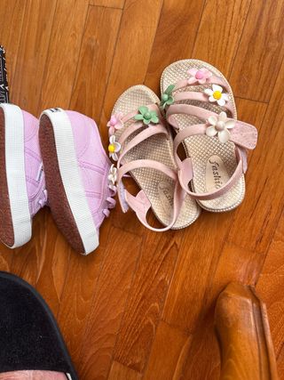 Superga + Sandali bimba: 2 paia