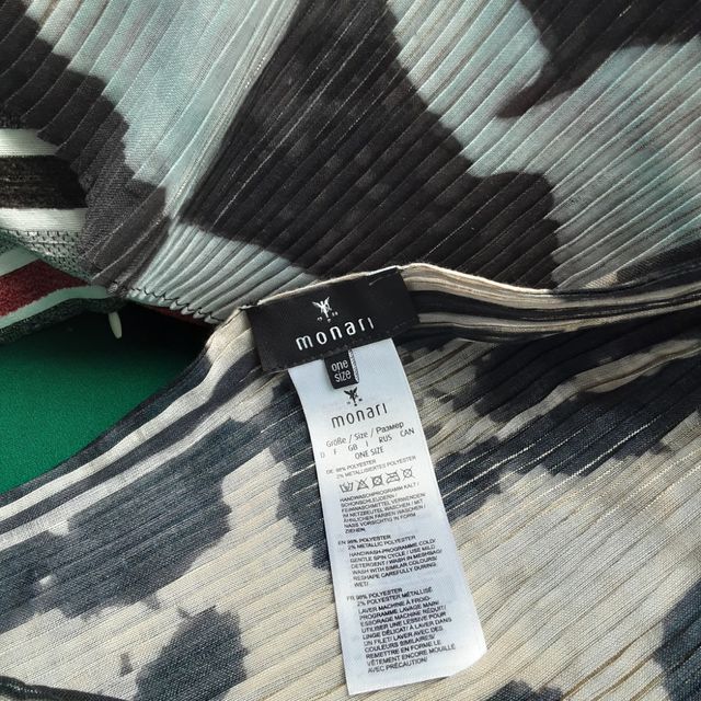 Sciarpa pieghettata con stampa animalier