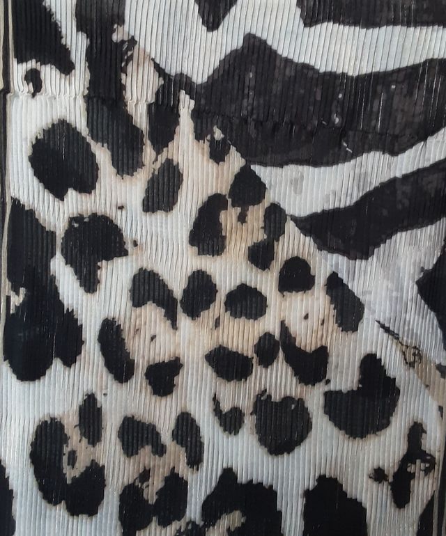 Sciarpa pieghettata con stampa animalier