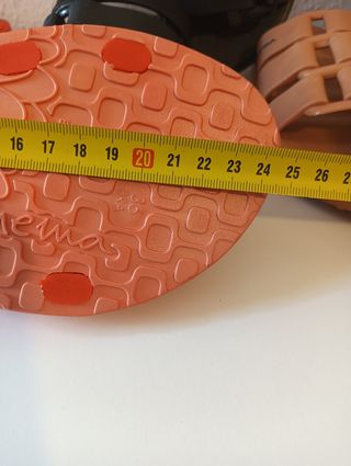 Sandalias Ipanema nuevas -doradas negras ,naranjas