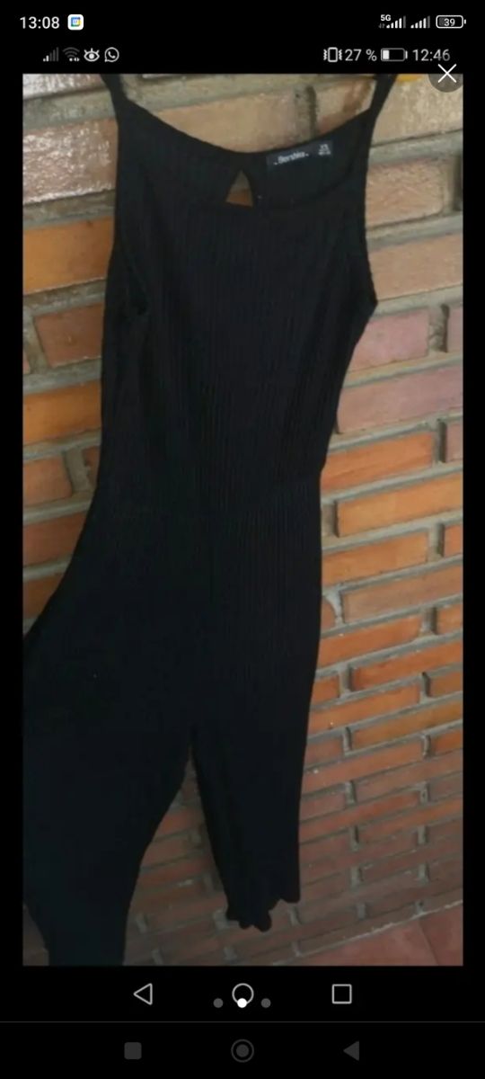 Peto negro y azul largo