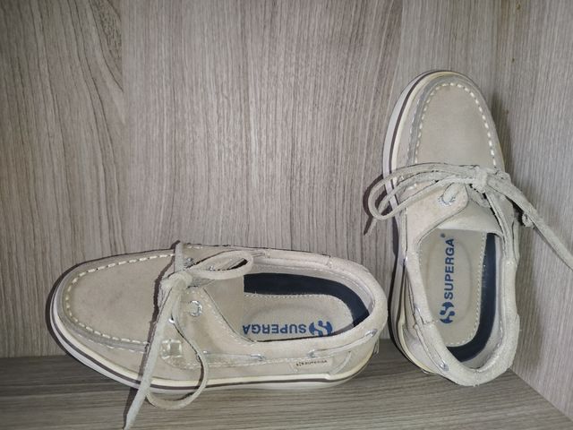 Mocassini Superga, bimbo, numero 28.