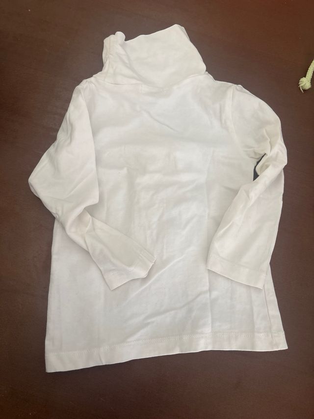 Camisetas niña cuello alto