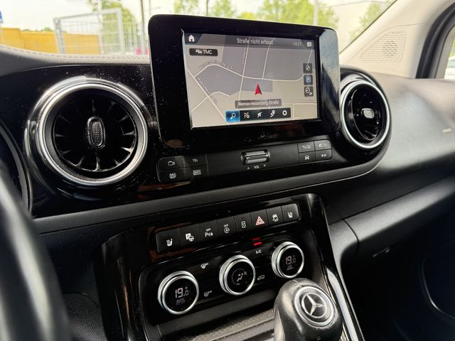 MERCEDES-BENZ Clase T 180 d