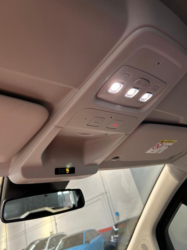 MERCEDES-BENZ Clase T 180 d