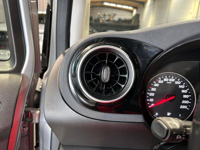 MERCEDES-BENZ Clase T 180 d