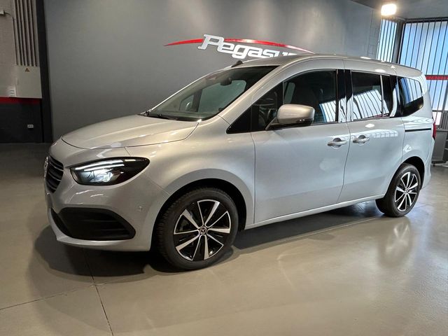 MERCEDES-BENZ Clase T 180 d