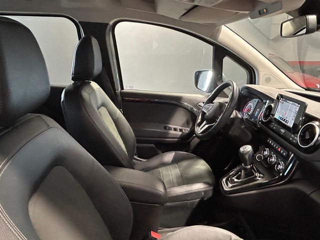 MERCEDES-BENZ Clase T 180 d