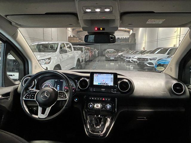 MERCEDES-BENZ Clase T 180 d