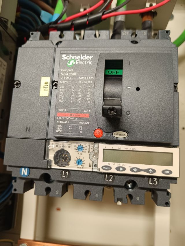 Cuadro eléctrico Schneider Electric NSX160F