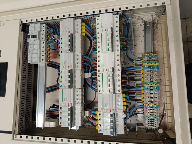 Cuadro eléctrico Schneider Electric NSX160F