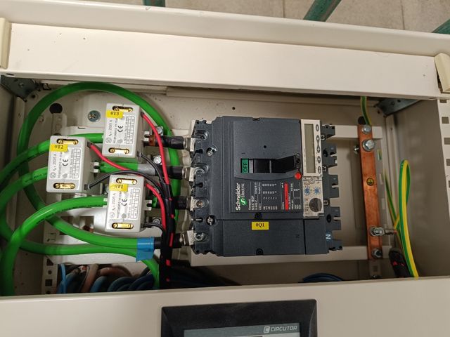 Cuadro eléctrico Schneider Electric NSX160F