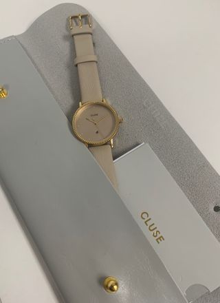 Reloj Cluse dorado beige