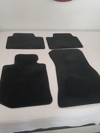 Alfombrillas BMW 318i y 320 - Juego 4 uds