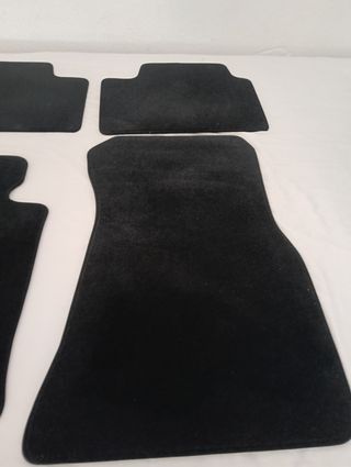 Alfombrillas BMW 318i y 320 - Juego 4 uds