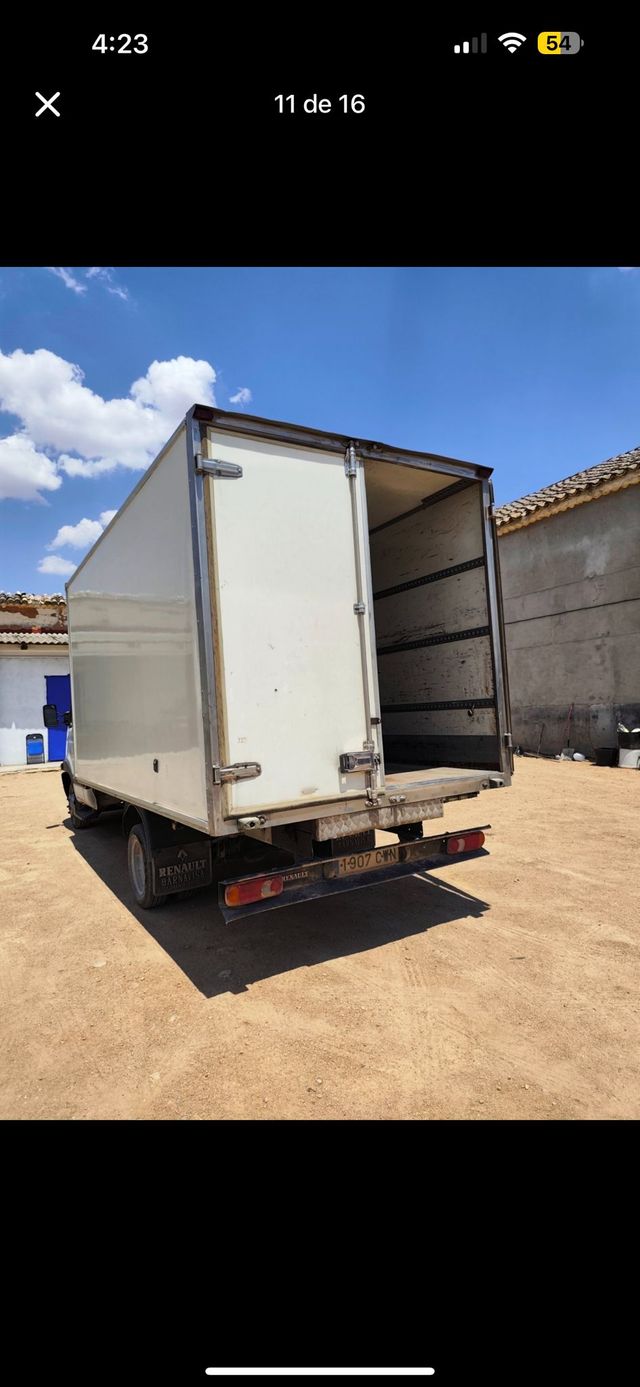 Renault Master furgón caja cerrada