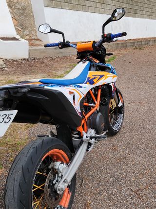 KTM 690 SMC R 2020 - 49.000km
