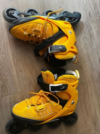 Patines línea amarillos.