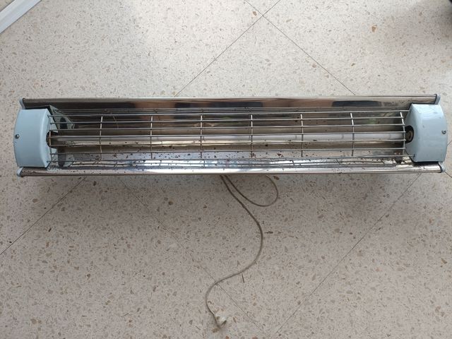 Vecchio riscaldatore anni 60-70