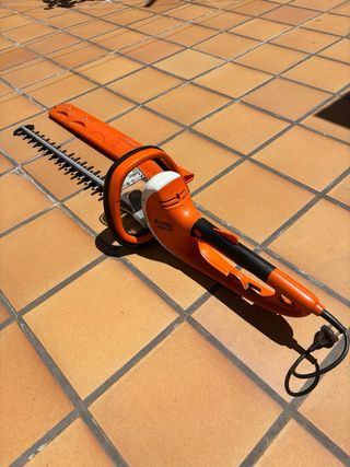 Cortasetos Stihl HSE 71