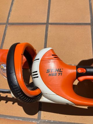 Cortasetos Stihl HSE 71
