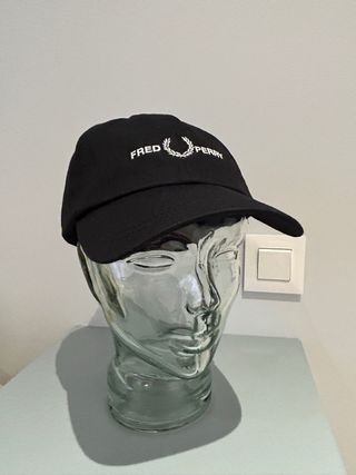 Gorra Fred Perry negra