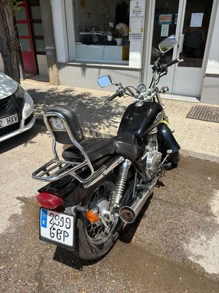 Suzuki Marauder 250cc