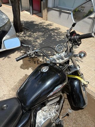 Suzuki Marauder 250cc