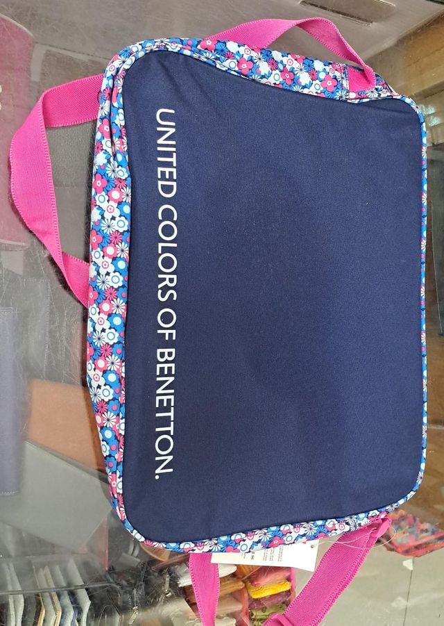 Bolso Benetton bandolera flores safta