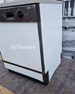 LAVAVAJILLAS ZANUSSI 12 CUBIERTOS 