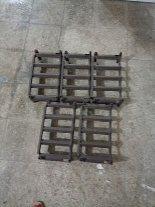 Botellero plástico marrón - 4 niveles