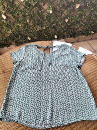 2 Camisetas estampadas talla 42