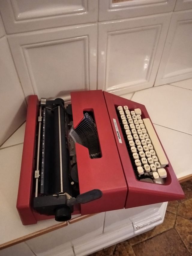 Olivetti College: Macchina da scrivere vintage