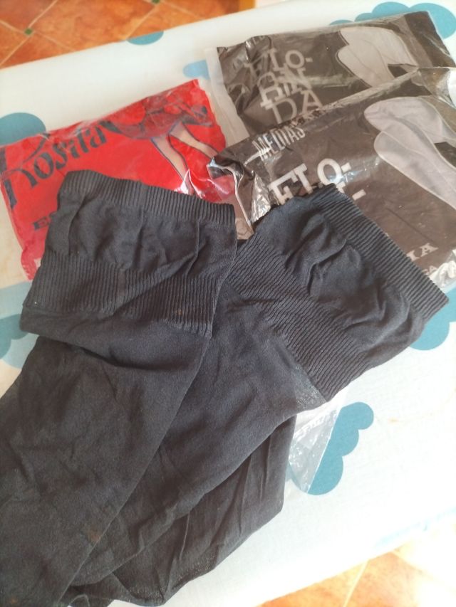 Medias Rosita negras - nuevas