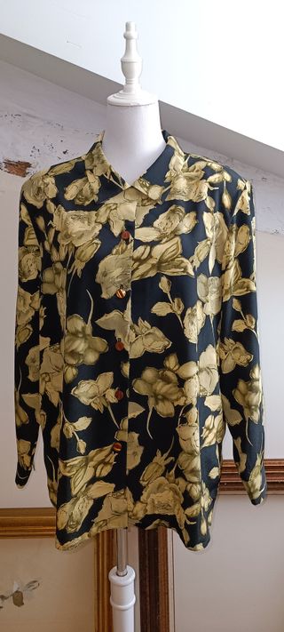 Blusa vintage floral - negra y verde oliva