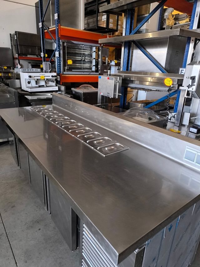 Mesa fría ingredientes - 11 cubetas.