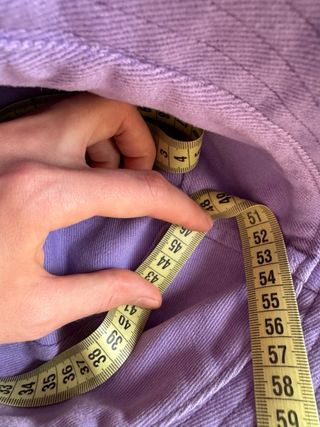 Sombrero WWF - Amarillo y Morado