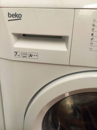 Lavadora Beko 7kg WCV7508XW0