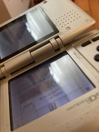 Nintendo DS Plata - Consola Portátil