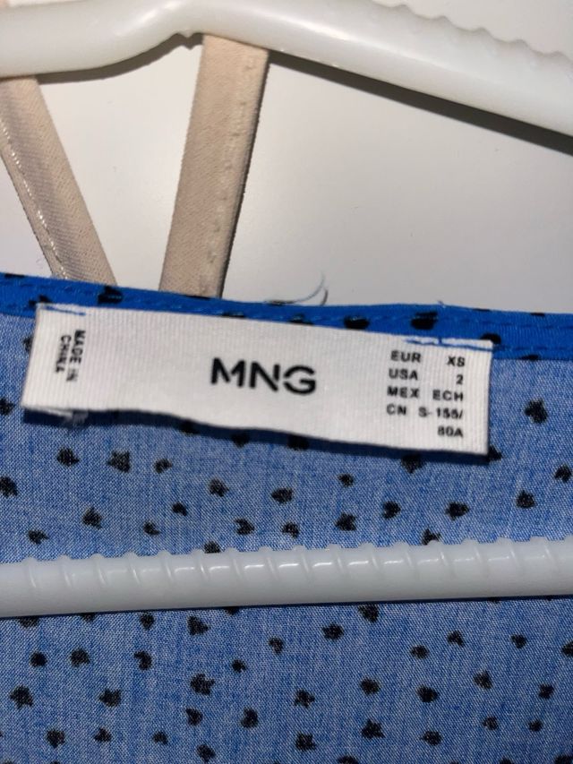 VESTIDO MIDI AZUL CON LUNARES NEGROS